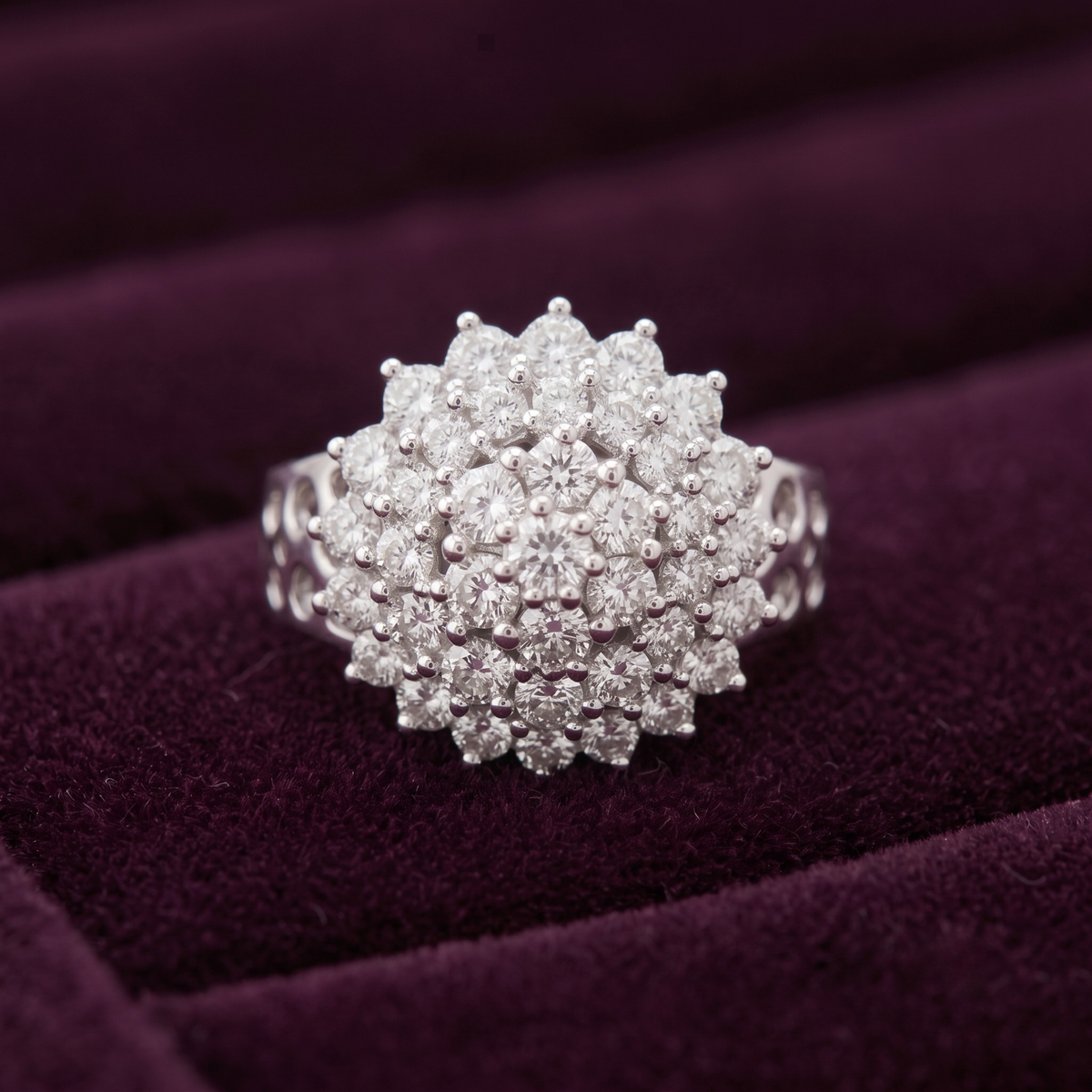 925 Sterling Silver Radiant Bloom Cluster Ring