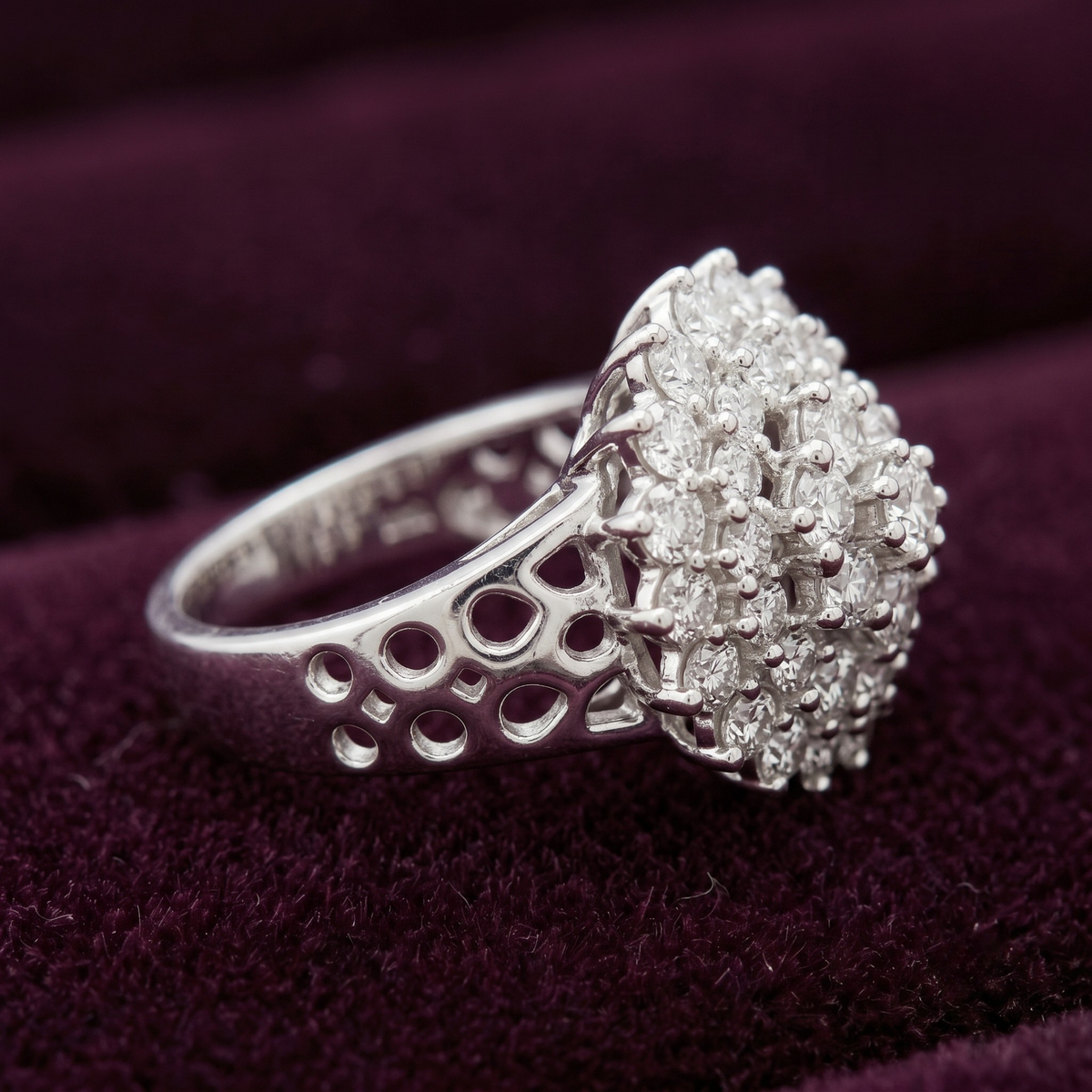 925 Sterling Silver Radiant Bloom Cluster Ring
