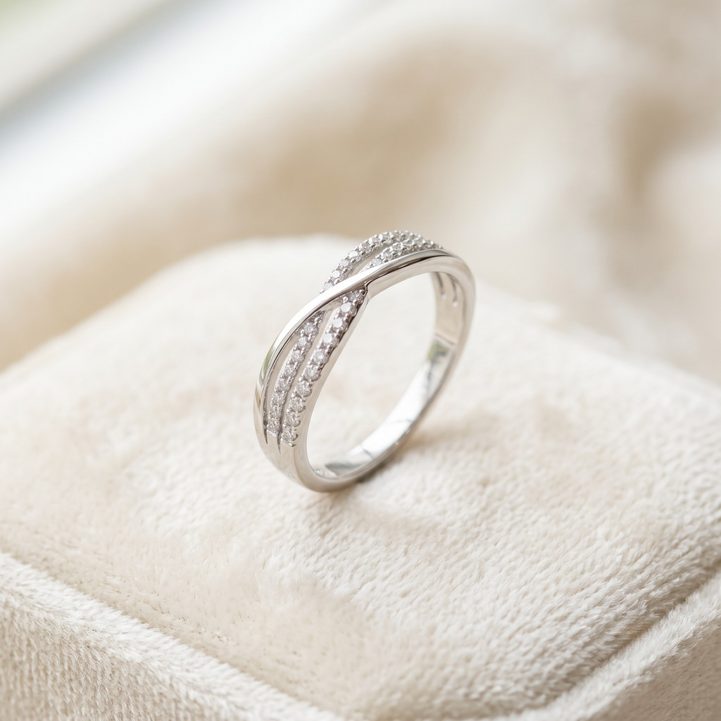 925 Sterling Silver Aura Crossover Ring