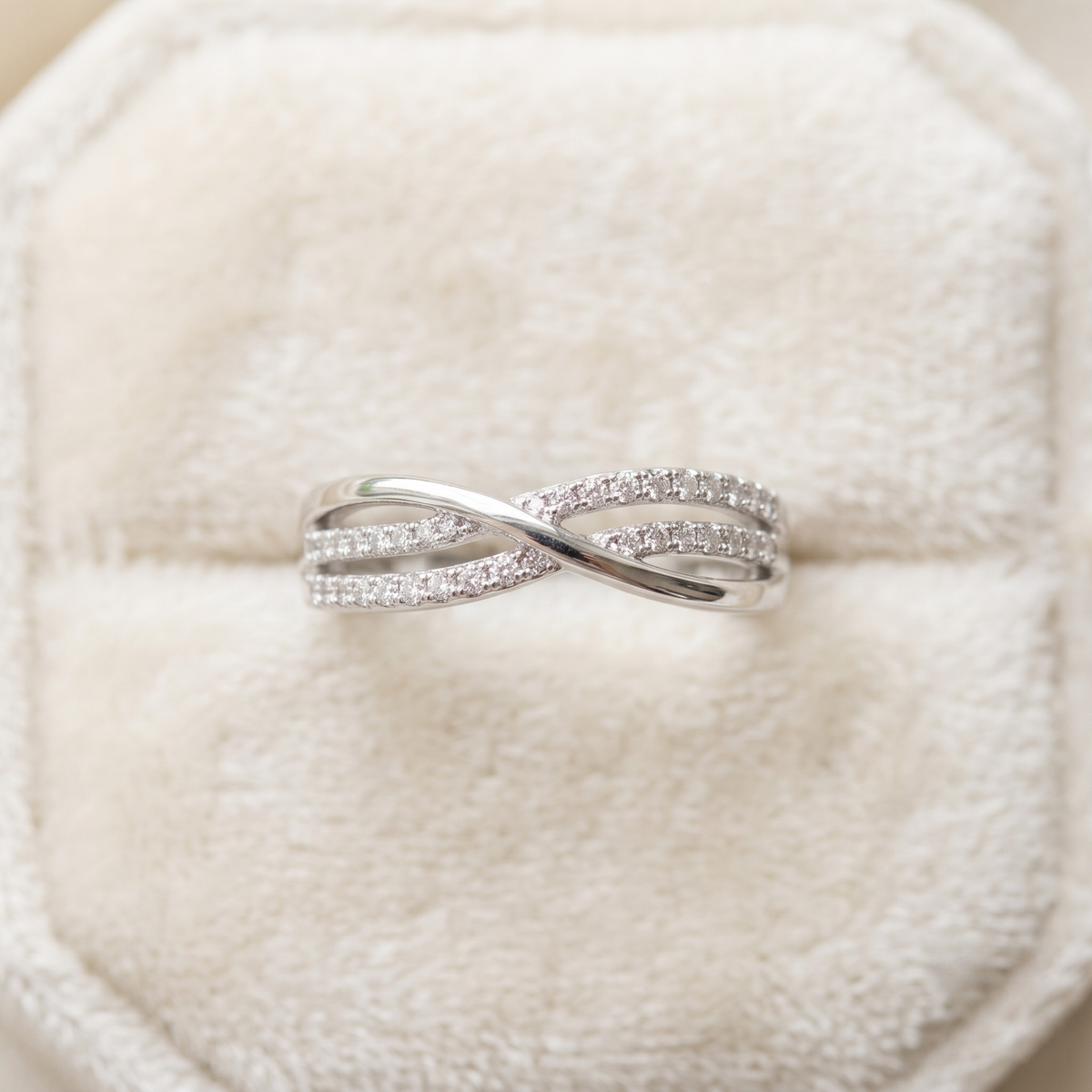 925 Sterling Silver Aura Crossover Ring