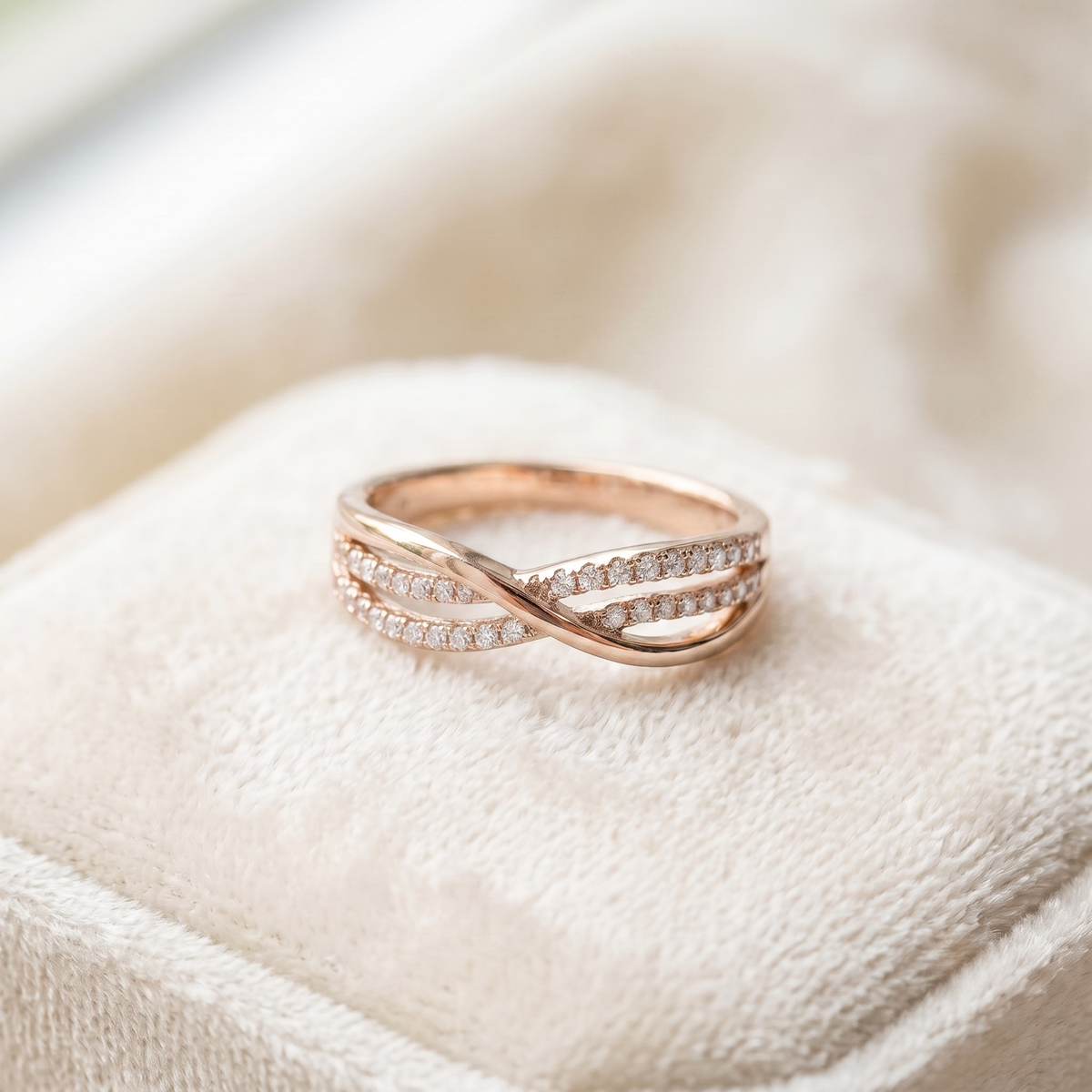 925 Sterling Silver Aura Crossover Ring