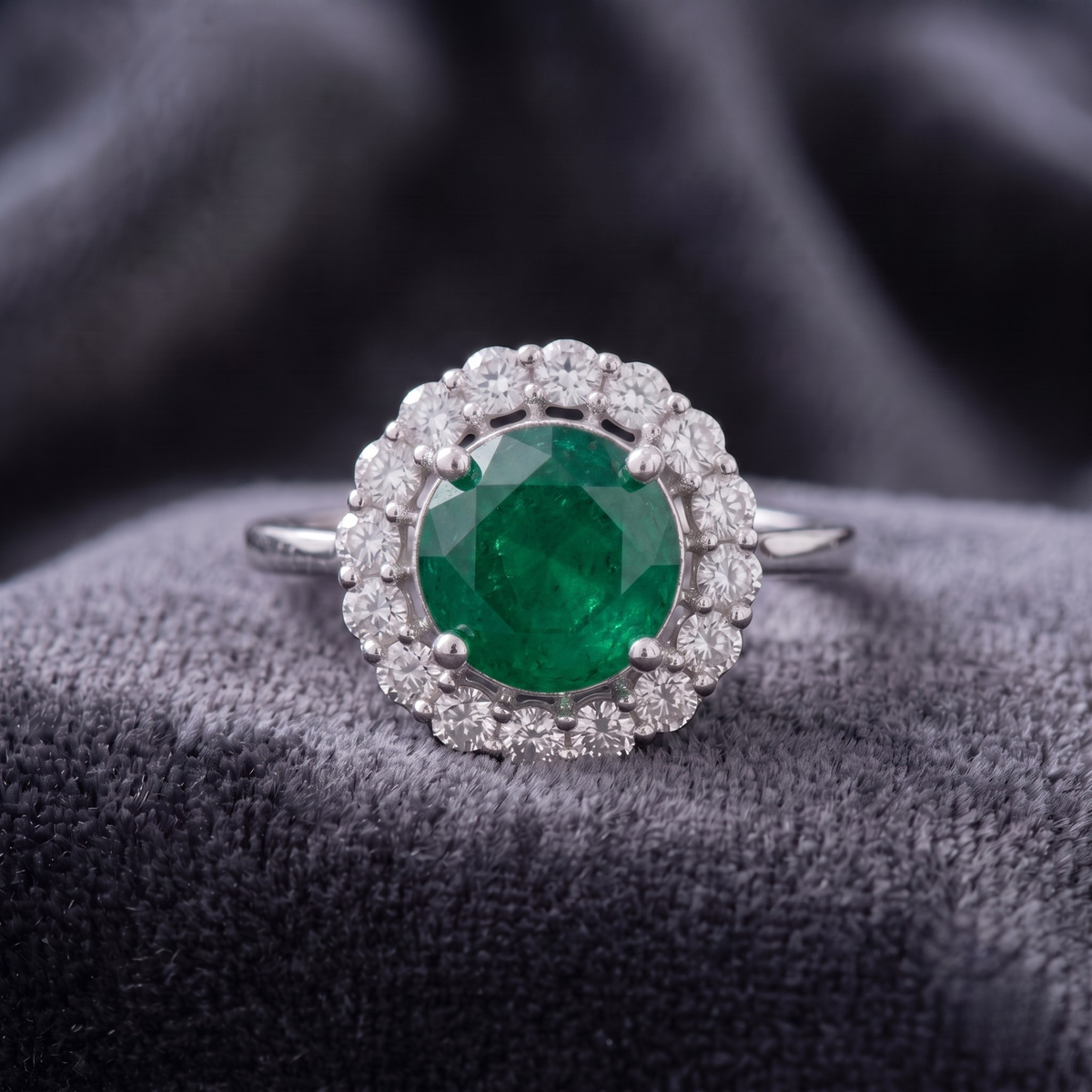 Round Cut Emerald Green Halo Statement Ring in 925 Sterling Silver