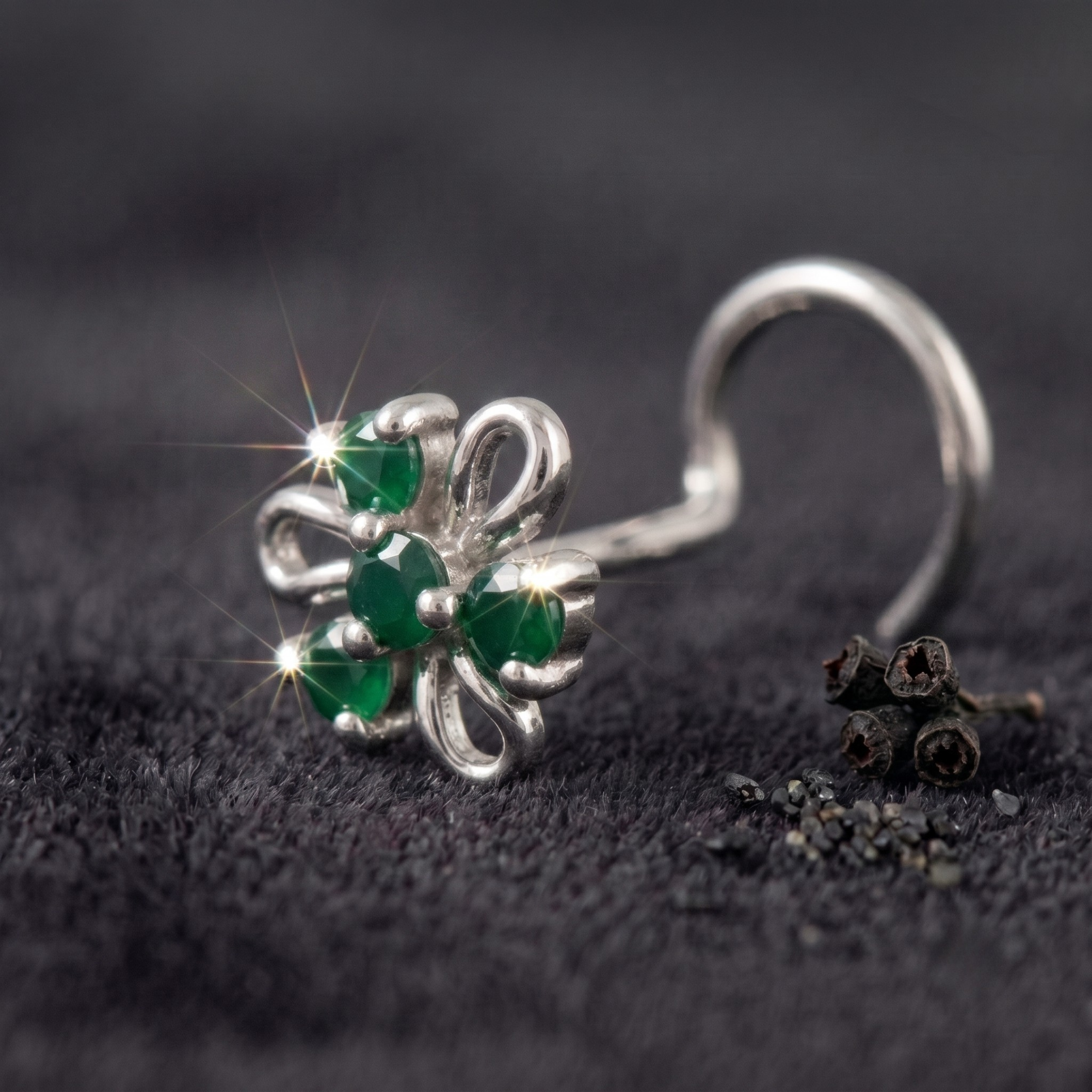 Emerald Swirl Floral Nose Pin in 925 Sterling Silver