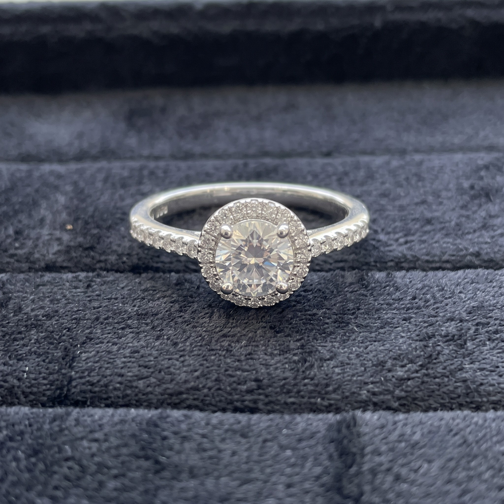 925 Sterling Silver Ethereal Solitaire Halo Ring