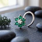 Emerald Daisy Nose Pin in 925 Sterling Silver