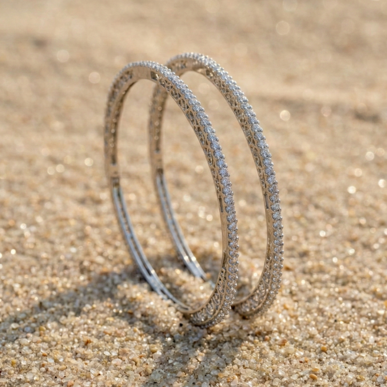 Infinite Shimmer Geometric Bangle in 925 Sterling Silver
