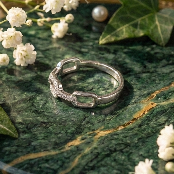 925 Sterling Silver Linear Link Adjustable Ring