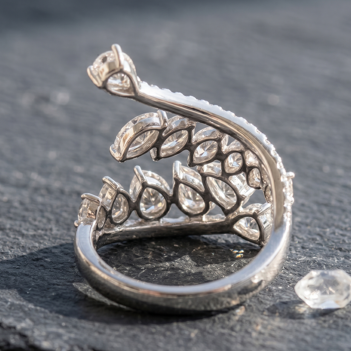Marquise Vine Ring in 925 Sterling Silver