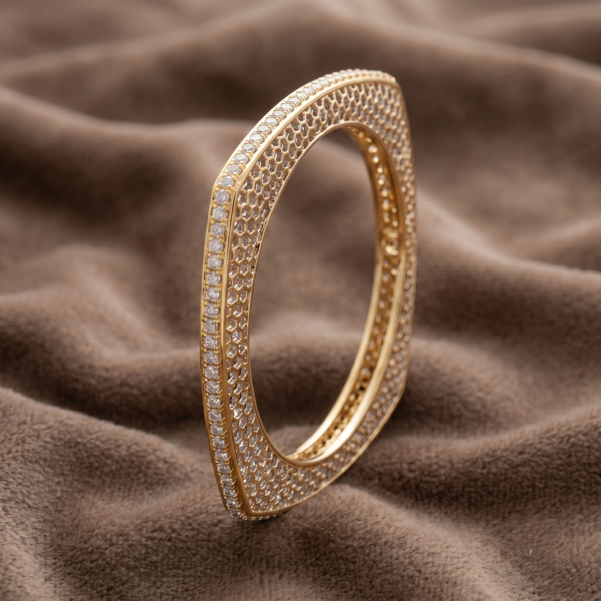 Quadrant Luxe Soft-Square Bangle in 925 Sterling Silver