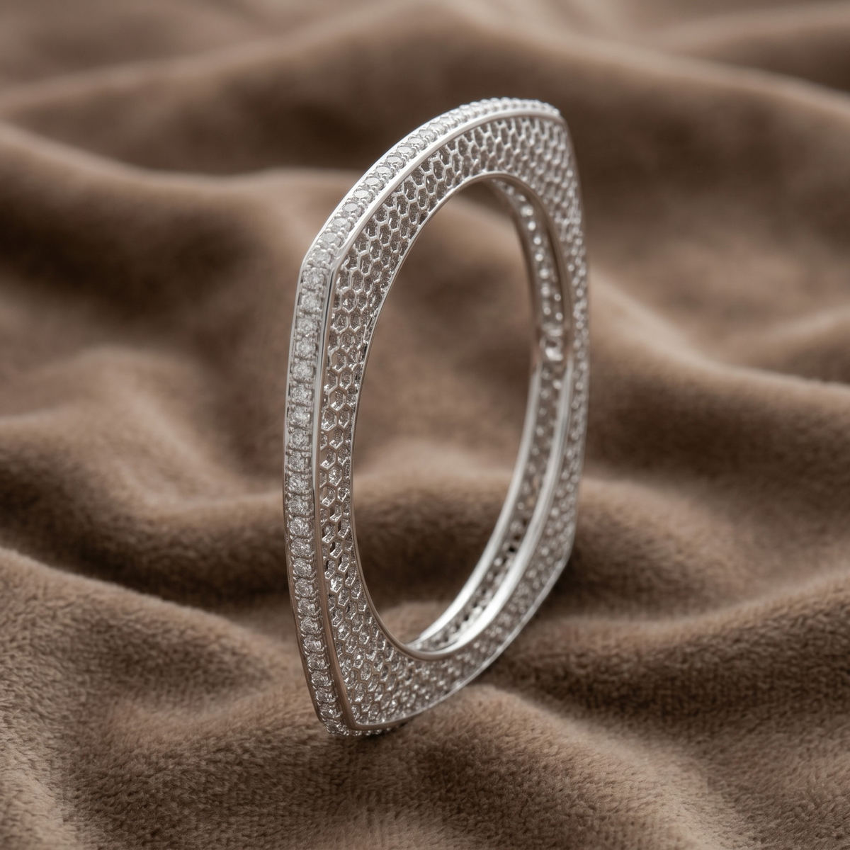 Quadrant Luxe Soft-Square Bangle in 925 Sterling Silver
