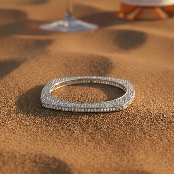 Quadrant Luxe Soft-Square Bangle in 925 Sterling Silver