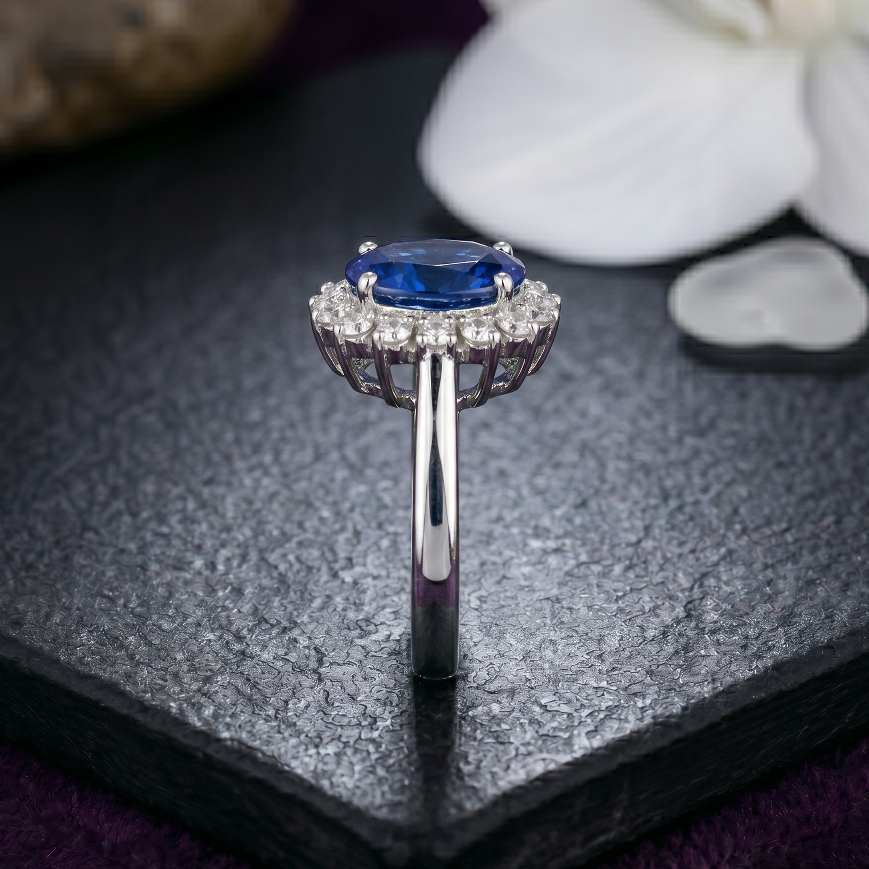 Oval Sapphire Halo Ring in 925 Sterling Silver
