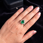 Emerald Green Sunburst Ring in 925 Sterling Silver
