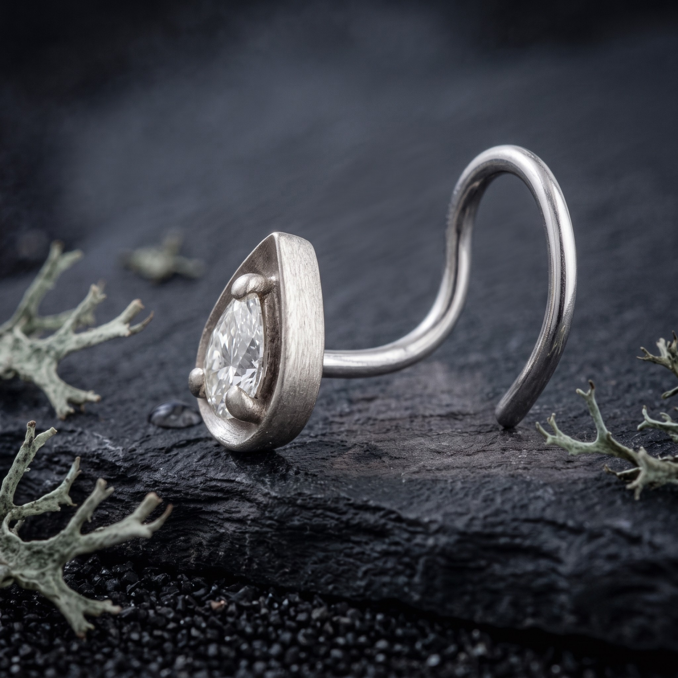 Teardrop Solitaire Nose Pin in 925 Sterling Silver